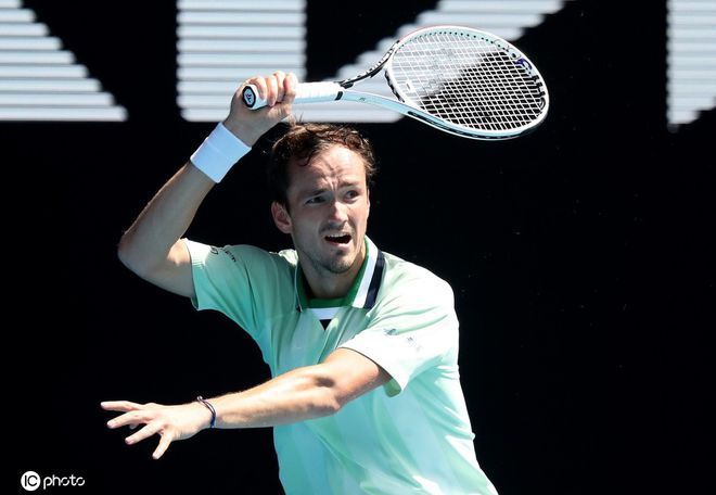 非公开热身 非公开热身