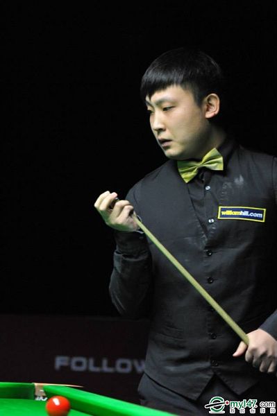 与她同场竞 与她同场竞