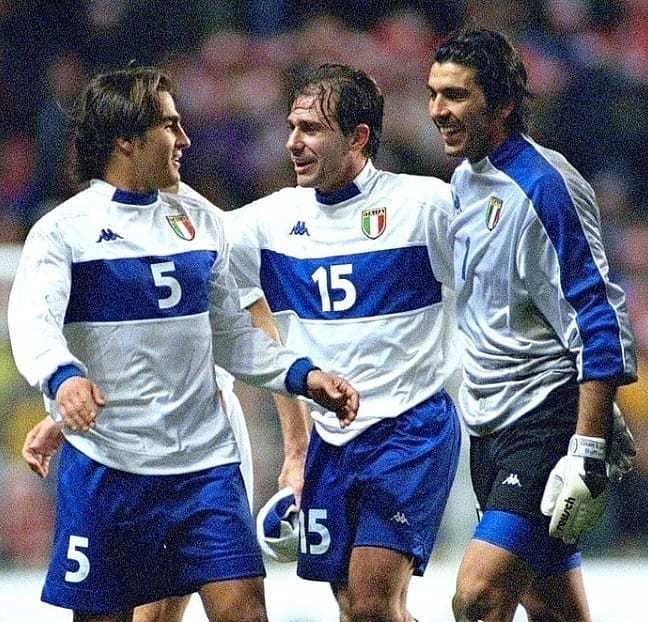 名展开激烈 名展开激烈